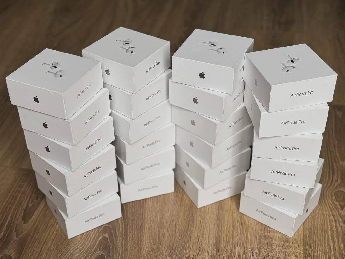 Original Airpods Pro Model 2nd Generation and Airpods 3 available at Wholesale - Image 4